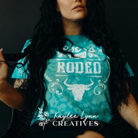 TEAL Rodeo Hand Bleached Leopard Dye Tee - Picture 10 of 10
